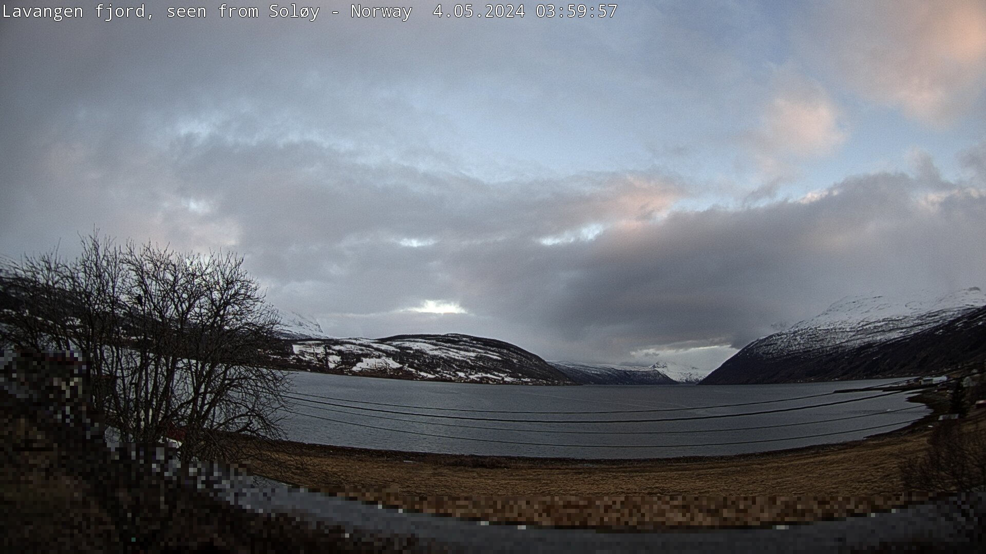 Camera showing live image of Lavangen fjord. It is often called Norway's quietest and most beautiful fjords.
